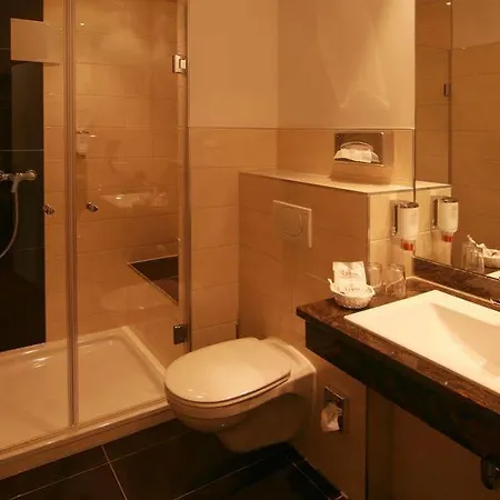 Hotel St. Georg Ratisbona