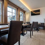 Hotell St Georg - 4*
